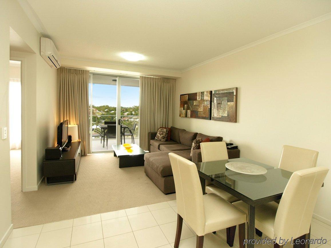 Oaks Aspire Aparthotel 4*